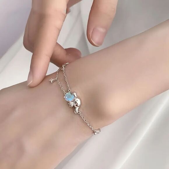 Sanrio Cinnamoroll Silver-Toned Bracelet – Cute Moon & Star Charm Jewelry - Picture 5 of 5
